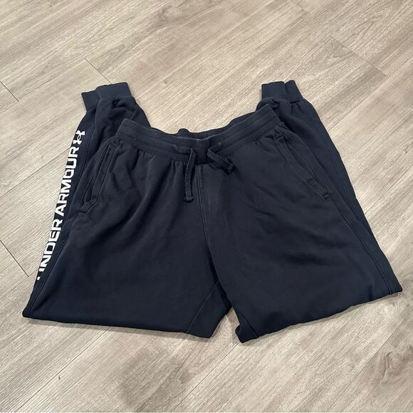 Under Armour Bold Logo Relaxed Black Jogger Athletic Workout Lounge Sweatpants - Picture 3 of 5